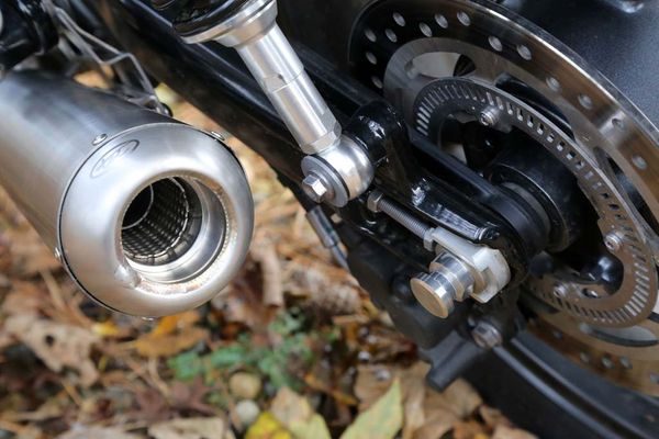 JAYBEEBIKERBITS LTD Black Acetal Paddock Stand Bobbins / Crash Spools For Triumph Speed Twin 1200